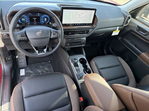 New 2025 Ford Bronco Sport Outer Banks w/ Outer Banks Tech Package+ image 18