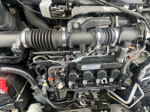 Used 2018 Honda Accord Touring image 32