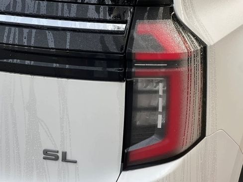 New 2026 Nissan Armada SL image 37