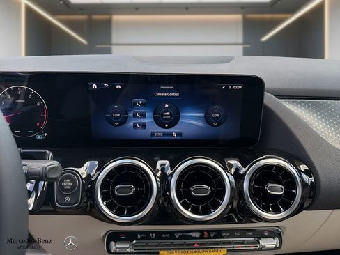 New 2026 Mercedes-Benz GLA 250 4MATIC image 6