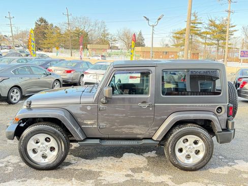 Used 2014 Jeep Wrangler Sahara w/ Connectivity Group image 7