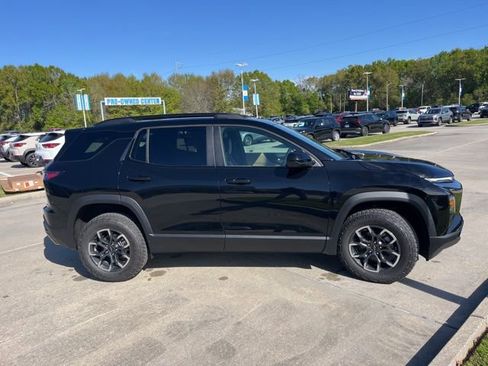 New 2026 Chevrolet Equinox ACTIV w/ Convenience Package III FWD image 10