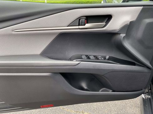 New 2026 Toyota Camry SE FWD image 20