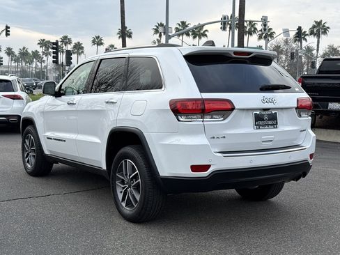 Used 2022 Jeep Grand Cherokee Limited image 7