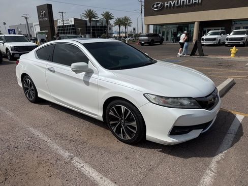 Used 2016 Honda Accord EX image 4