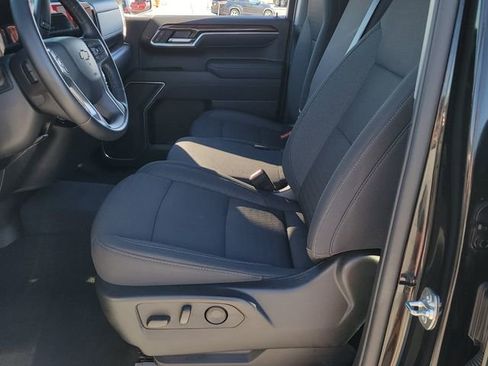 Used 2025 Chevrolet Silverado 1500 LT image 6