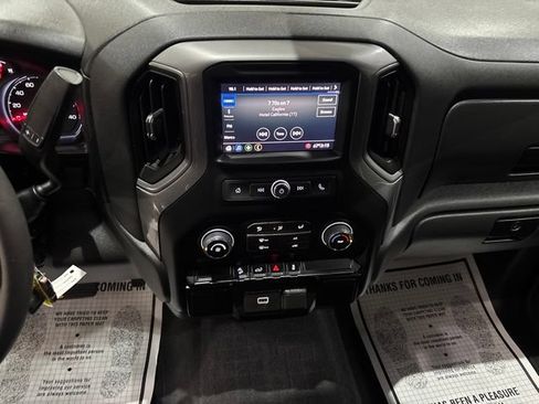 Used 2020 Chevrolet Silverado 1500 Custom Trail Boss w/ Custom Convenience Package AWD/4WD image 23