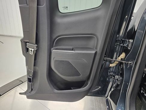 Used 2018 Chevrolet Colorado W/T image 33