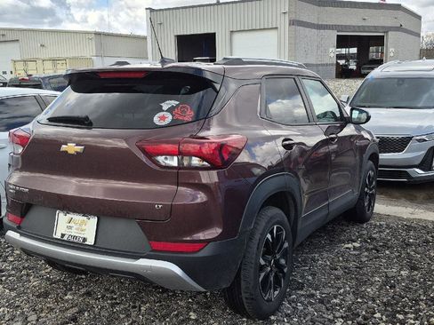 Used 2023 Chevrolet TrailBlazer LT w/ Convenience Package image 3