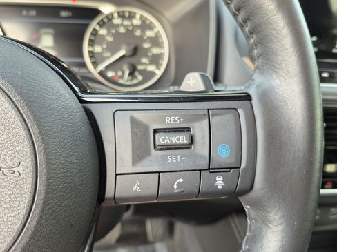 Certified 2023 Nissan Rogue SL w/ SL Premium Package AWD/4WD image 35
