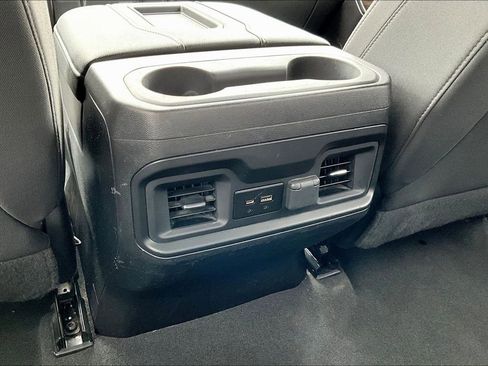 Used 2022 Chevrolet Silverado 1500 LT Trail Boss w/ Bed Protection Package AWD/4WD image 19