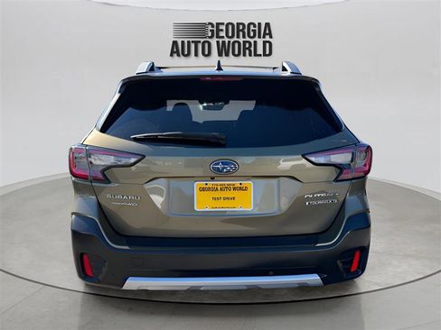 Used 2021 Subaru Outback Touring XT image 12