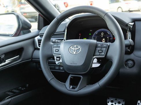 New 2026 Toyota Camry SE w/ Convenience Package FWD image 12