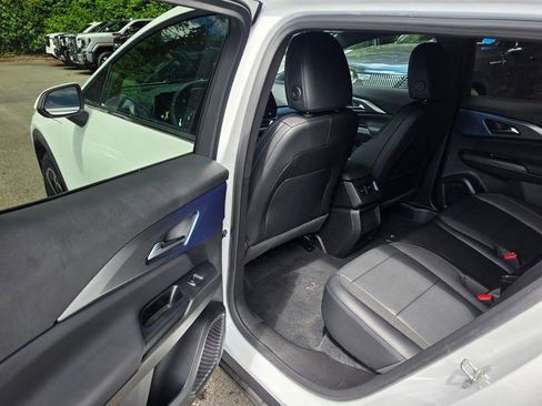 New 2026 Chevrolet Equinox EV LT AWD/4WD image 15