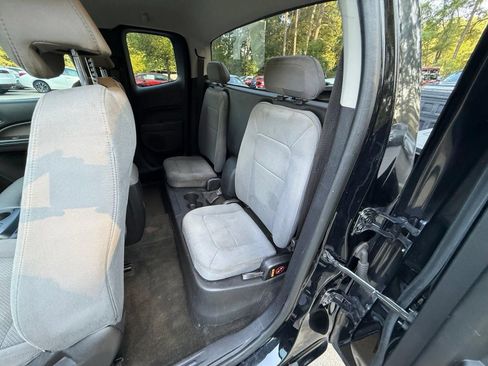 Used 2017 Chevrolet Colorado W/T w/ WT Convenience Package RWD image 25