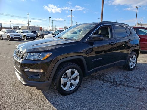Used 2020 Jeep Compass Latitude w/ Cold Weather Group image 4