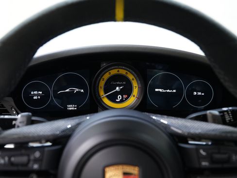 Used 2022 Porsche 911 Turbo S AWD/4WD image 38