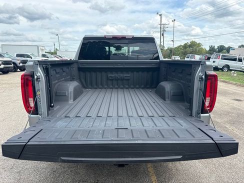 Used 2025 GMC Sierra 1500 Denali w/ Denali Reserve Package AWD/4WD image 30