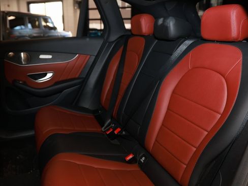 Used 2022 Mercedes-Benz GLC 300 GLC 300 image 13