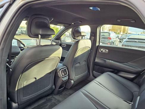 New 2025 Hyundai Ioniq 6 SEL image 16