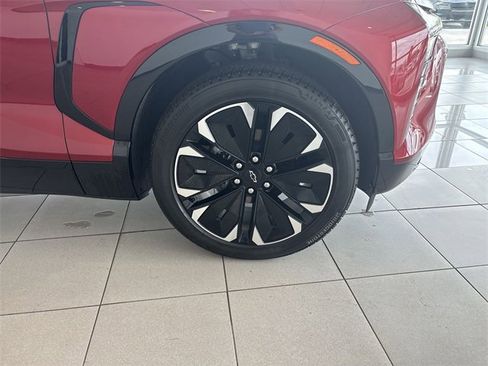 Certified 2025 Chevrolet Blazer EV RS image 14