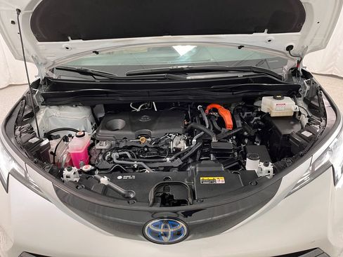 Used 2021 Toyota Sienna AWD image 29