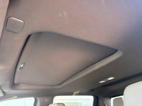 Used 2024 GMC Sierra 1500 SLT w/ SLT Premium Plus Package AWD/4WD image 19
