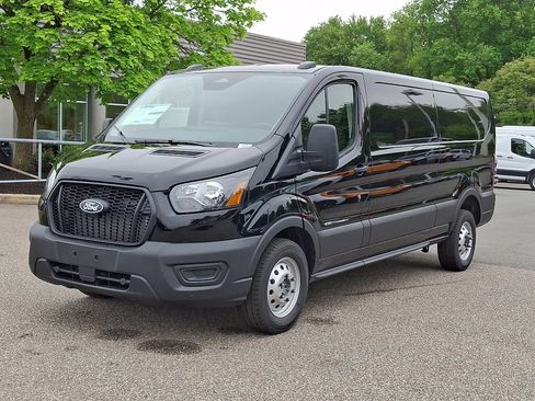 New 2026 Ford Transit 250 Low Roof AWD image 3