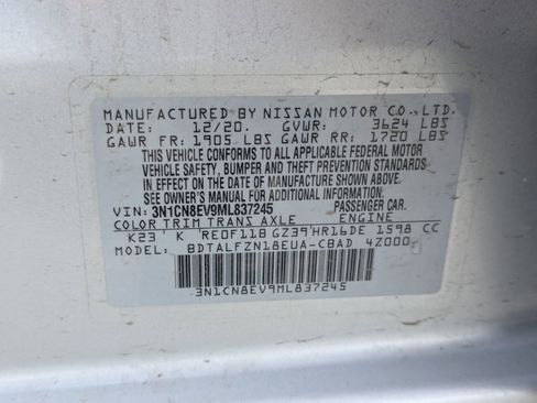 Used 2021 Nissan Versa SV FWD image 33