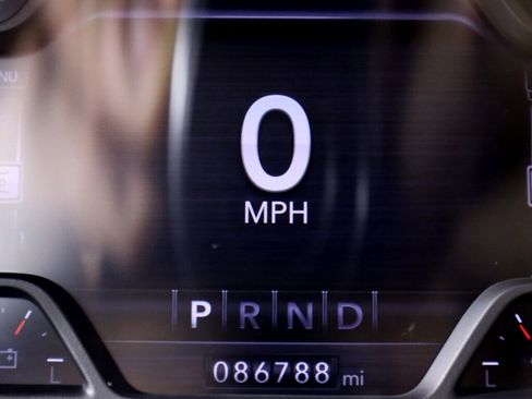 Used 2020 RAM 1500 Laramie image 15