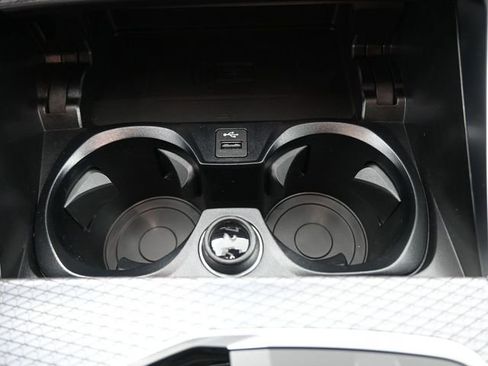 New 2026 BMW M440i Convertible image 3