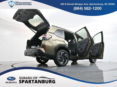 New 2025 Subaru Forester Limited image 40