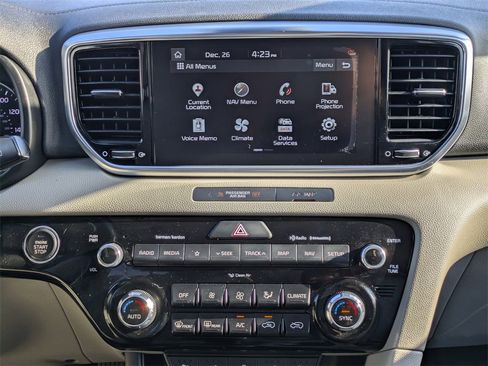 Used 2022 Kia Sportage EX w/ EX Technology Package image 19