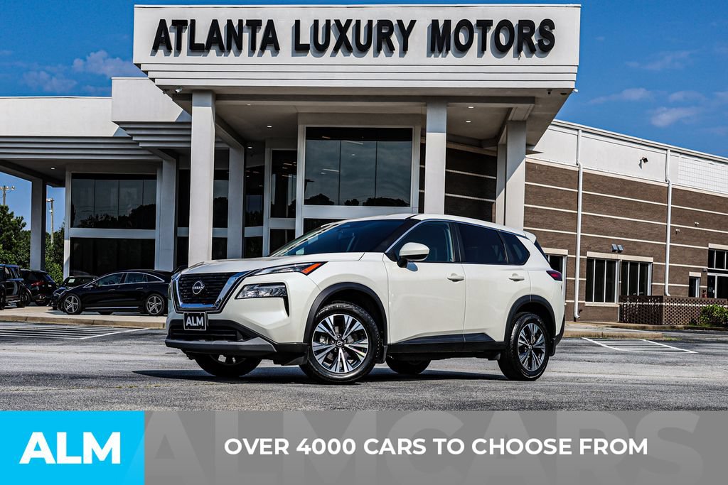 Used 2023 Nissan Rogue SV FWD image 2