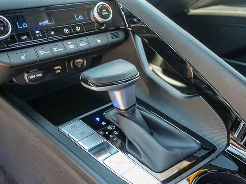 Certified 2023 Hyundai Elantra Blue FWD image 20