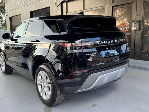 Used 2020 Land Rover Range Rover Evoque S image 2