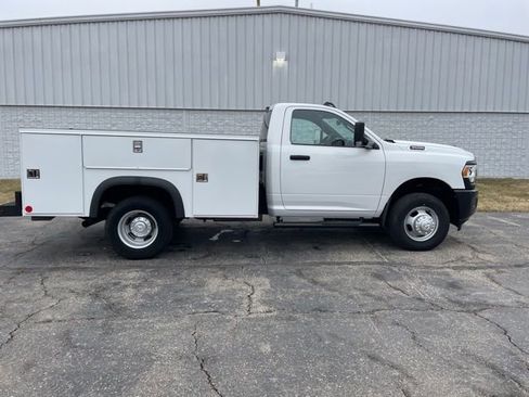Used 2021 RAM 3500 Tradesman image 18