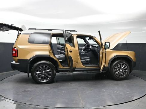 Used 2026 Toyota Land Cruiser w/ Premium Package AWD/4WD image 43