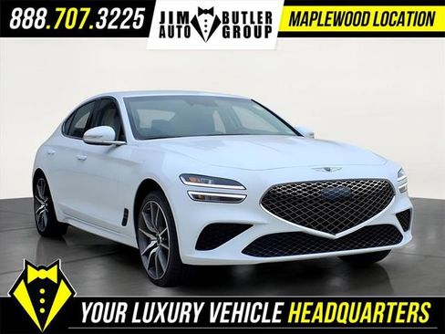 Used 2025 Genesis G70 2.5T image 6