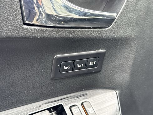 Used 2018 Toyota RAV4 Limited w/ All Weather Liner Package image 25