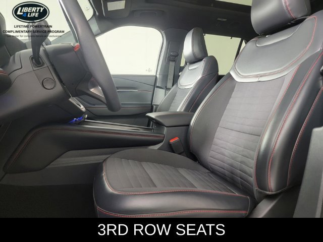 Certified 2025 Ford Explorer ST-Line w/ Premium Package AWD/4WD image 14