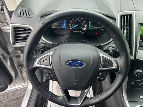 Used 2015 Ford Edge SEL w/ Equipment Group 201A AWD/4WD image 13