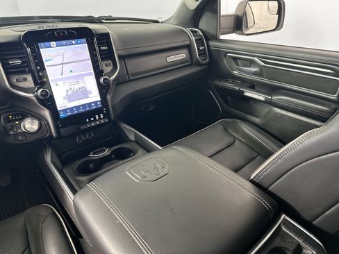 Used 2023 RAM 1500 Laramie AWD/4WD image 23