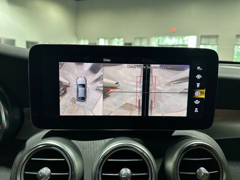 Used 2021 Mercedes-Benz GLC 300 4MATIC Coupe image 68