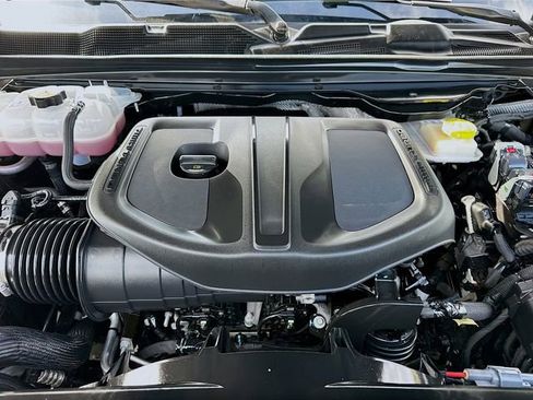 Used 2025 RAM 1500 Big Horn image 31