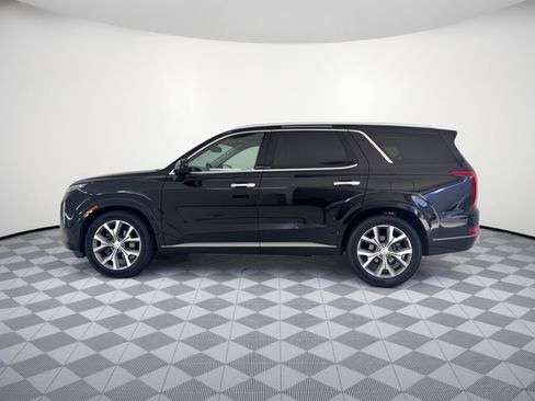 Used 2021 Hyundai Palisade Limited FWD image 2