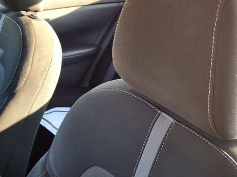 Used 2024 Nissan Sentra SV image 16