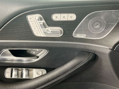 Used 2020 Mercedes-Benz GLS 450 4MATIC image 19