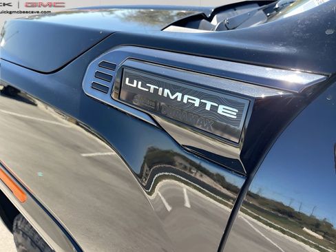 Certified 2025 GMC Sierra 2500 Denali Ultimate image 26