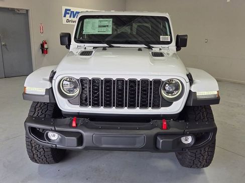 New 2026 Jeep Gladiator Rubicon AWD/4WD image 2